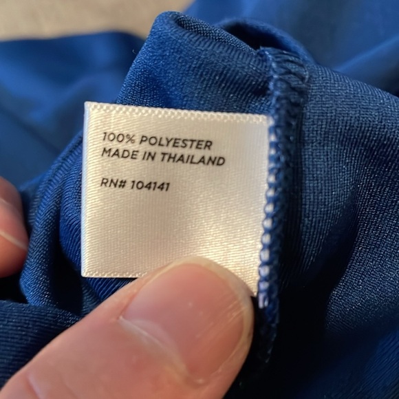 Lady Hagen Sleeveless Golf Short.  Size Small. - Picture 7 of 8